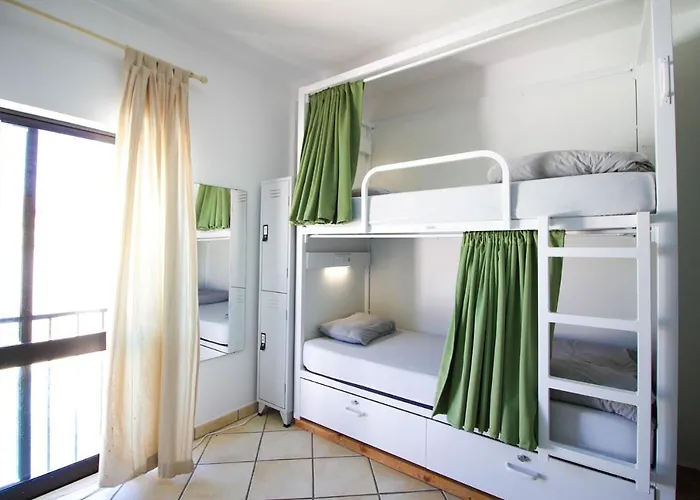 A Pousada Bura Surfhouse Lagos